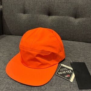 NWT Arc'teryx Gore-Tex Solaris Gore 5 Panel Cap Hat Unisex